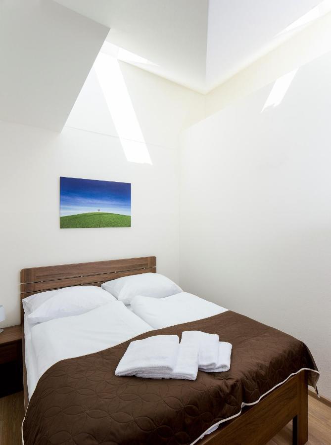 Penzion U Bustiku Sardice Extérieur photo