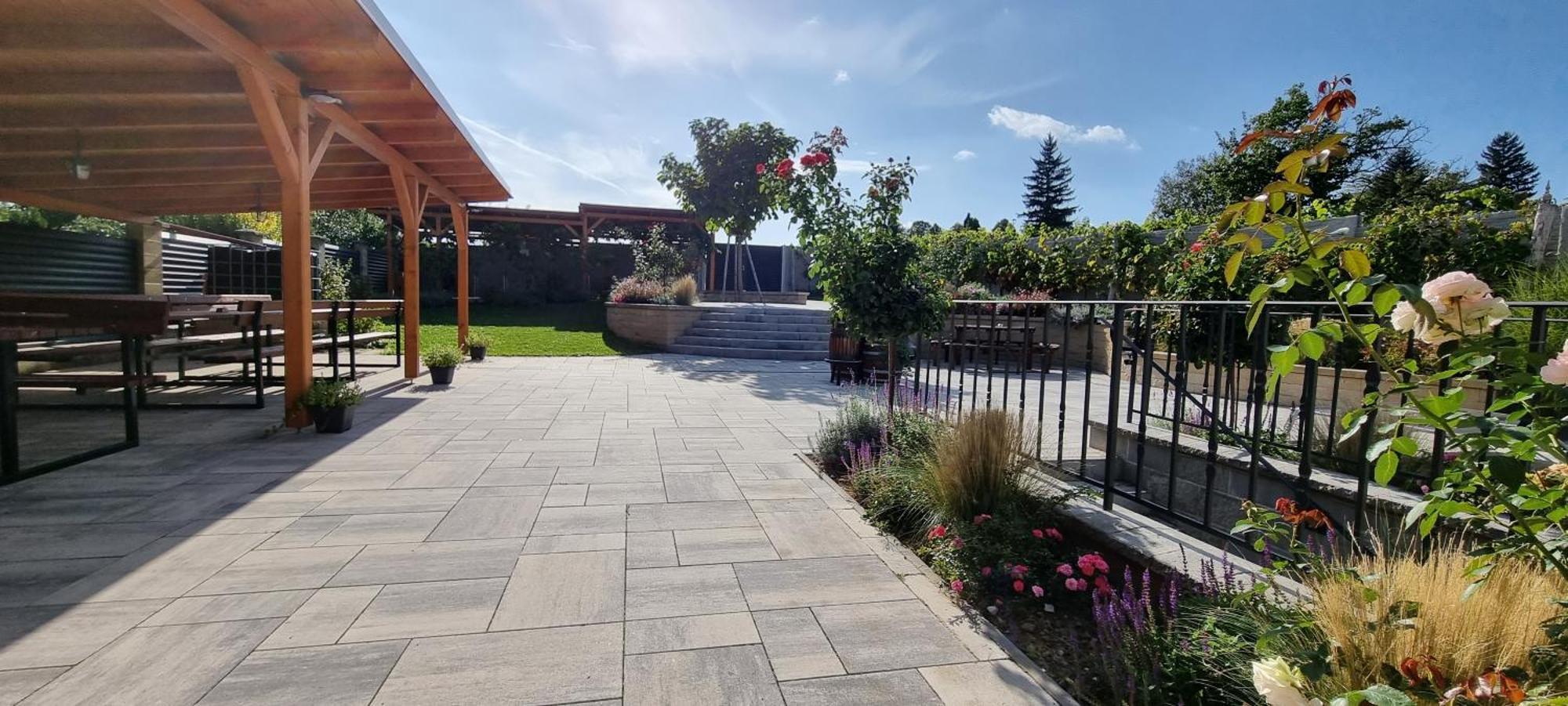Penzion U Bustiku Sardice Extérieur photo